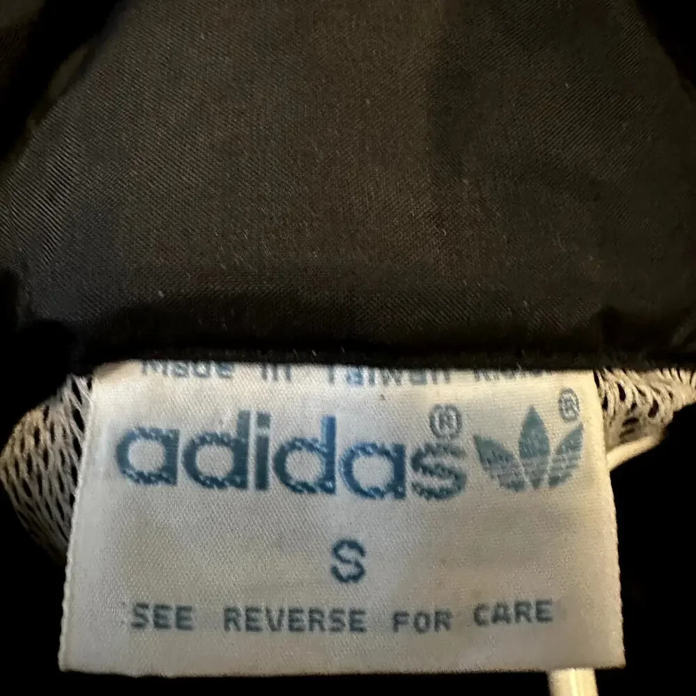 Vintage Adidas Windbreaker 80s 1/2 Zip Track Jacket Hidden Hood 100% Nylon Small